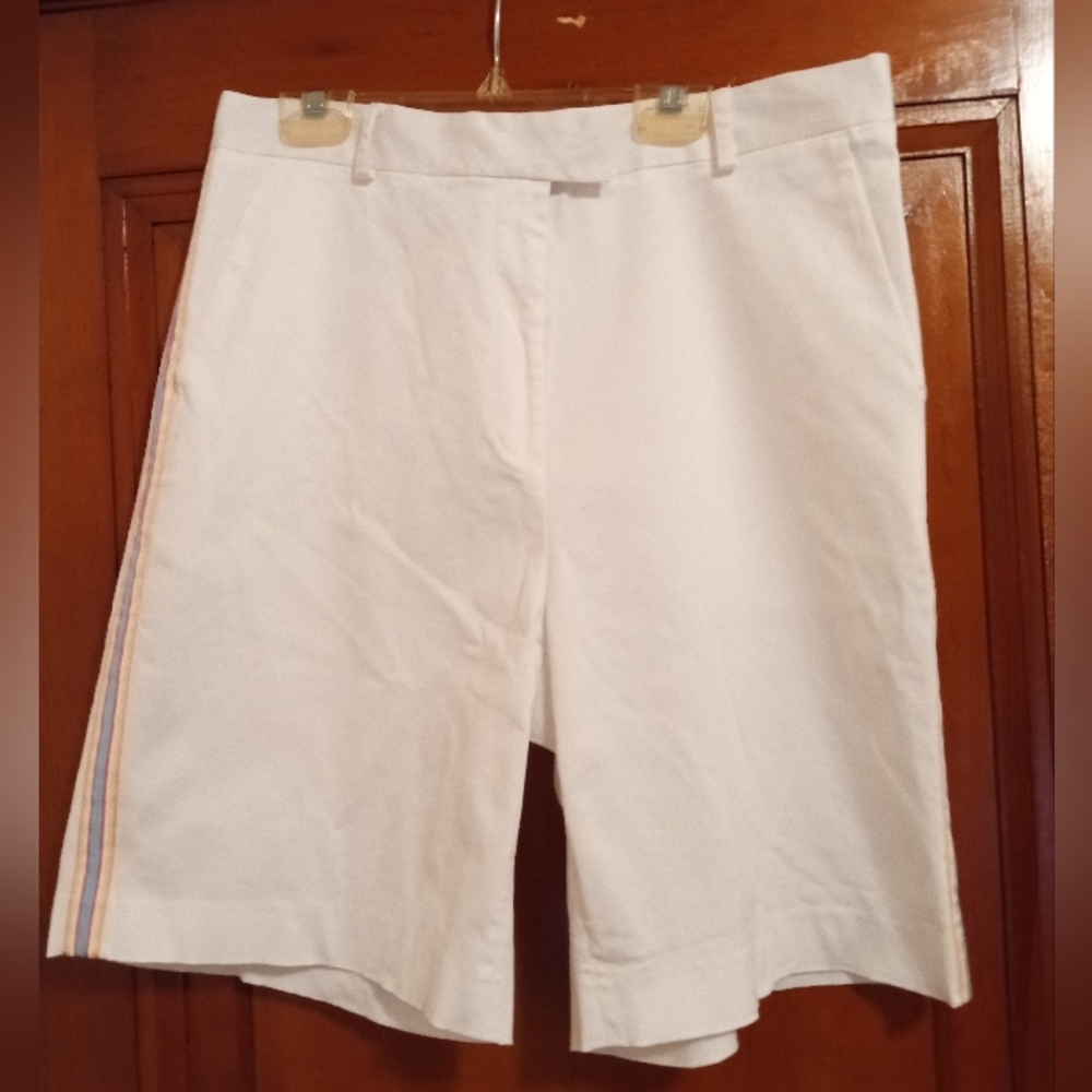 Lilly Pulitzer White Walking Shorts, Size 12, Side Racing Stripe